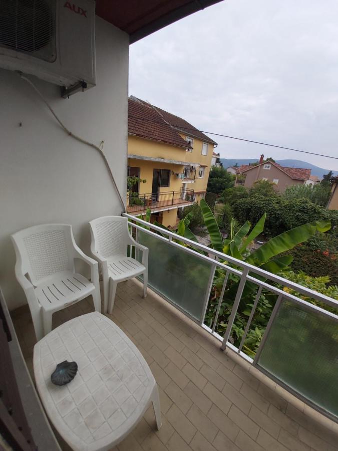 Apartments Maki Тиват Екстер'єр фото